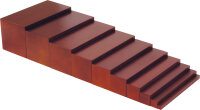 Montessori Braune Treppe